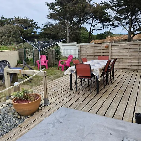 Les Pieds Dans L Eau Apartment *