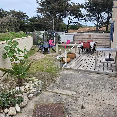 Les Pieds Dans L Eau *