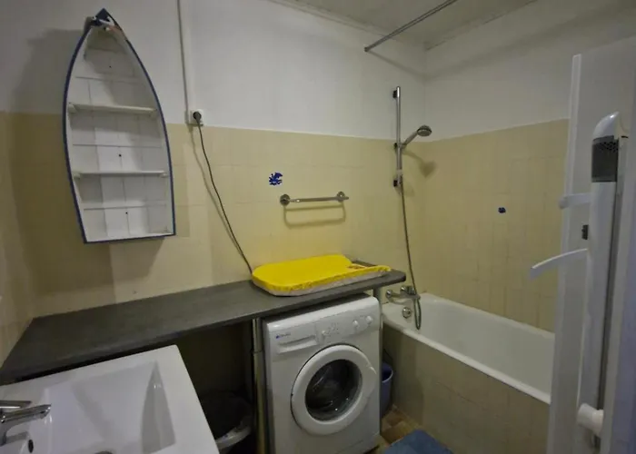 Les Pieds Dans L Eau Les Sables Vignier